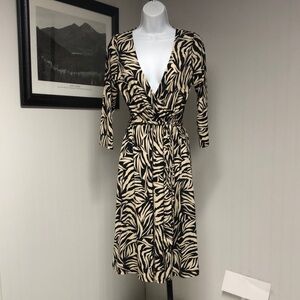 NWT Women’s Leota Zebra Print Black Cream Wrap Dress Size S